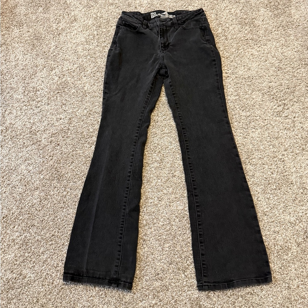 No Boundaries Jeans